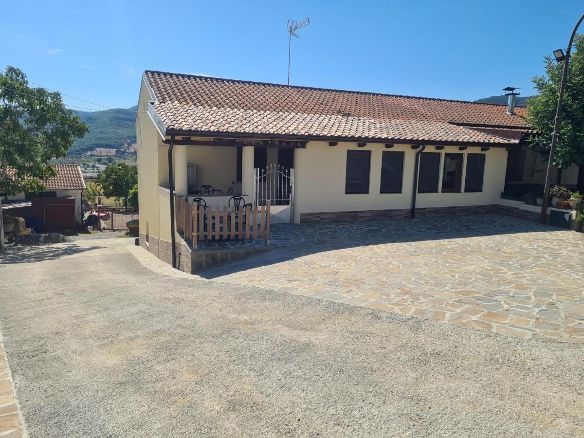 Agriturismo Cara Terra Lucana Chiaromonte المظهر الخارجي الصورة